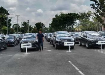 kendaraan dinas yang akan dilelang Pemkab Muaro Jambi. (Dok: Redaksi)