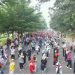 Ribuan warga memadati kawasan Car Free Day (CFD) Kabupaten Merangin untuk berolahraga, bersosialisasi, dan menikmati berbagai produk UMKM lokal. (Dok: Rahmat)