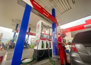 Pengisian BBM kendaraan di salah satu SPBU di Jambi. (Dok: Pertamina Patra Niaga)