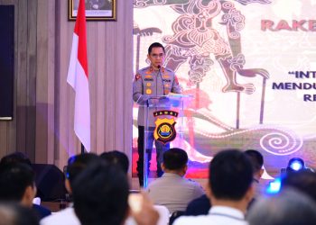 Kapolda Jambi Irjen Pol. Krisno H. Siregar membuka Rakernis Fungsi Intelkam Polda Jambi Tahun 2026 di Aula Balai Bhayangkara Siginjai, Kamis (18/6/2026). (Dok: Humas Polda Jambi)