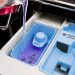 Samsung Professional Laundry Washer WF18FG940CGVSE membantu mengoptimalkan kinerja deterjen untuk menghasilkan pencucian yang bersih dan efisien. (Dok: Samsung Indonesia)