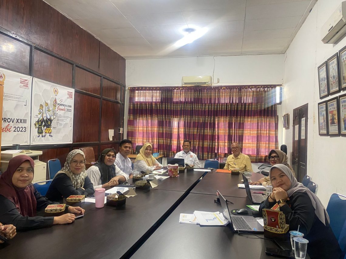 Rapat koordinasi KONI Provinsi Jambi saat membahas pematangan strategi dan seleksi atlet bela diri menuju PON Khusus Bela Diri 2026 di Sulawesi Utara. (Dok: Humas KONI Porivnsi Jambi