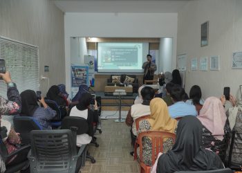 Peserta UMKM binaan PTPN IV Regional IV mengikuti pelatihan Content Marketing dan pemanfaatan Live Streaming TikTok yang diselenggarakan Rumah UMKM BUMN di Jambi, Jumat (12/6/2026). (DOk: Rudi)