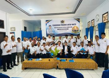 Foto bersama usai pengukuhan pengurus antar waktu PWI Provinsi Jambi. (Dok: Arwani)