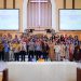 Kapolda Jambi Irjen Pol. Krisno H. Siregar bersama jajaran saat bersilaturahmi dengan pengurus dan jemaat Gereja Batak Karo Protestan (GBKP) serta Gereja Kristen Protestan Simalungun (GKPS) di Kota Jambi. (Dok: Alpin)