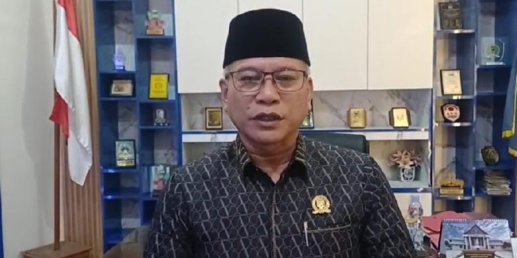 Ketua DPRD Muaro Jambi, Aidi Hatta. (Dok: Redaksi)