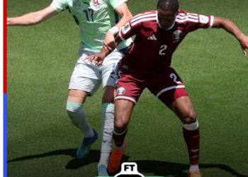 Pemain Qatar saat merebut bola menghadapi Swiss dalam laga Grup B Piala Dunia 2026 di Levi's Stadium, Santa Clara. (DOk: instagram @fifaworldcup)