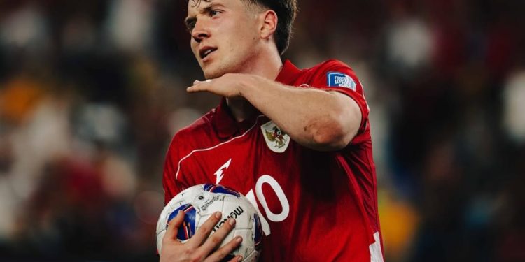 Timnas Indonesia Ole Romeny saat melakukan selebrasi tangan di dagu usai mencetak skor. (Dok: Instagram @oleromeny)