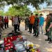Komandan Korem 042/Garuda Putih Brigjen TNI Nyamin didampingi Kalak BPBD Provinsi Jambi Bachyuni Deliansyah meninjau kesiapsiagaan personel dan peralatan di Pos Siaga Karhutla Kabupaten Muaro Jambi. (Dok: Rahmat)
