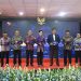 Ketua Dewan Komisioner OJK, Friderica Widyasari Dewi, bersama Menteri Perumahan dan Kawasan Permukiman, Maruarar Sirait, meresmikan optimalisasi Sistem Layanan Informasi Keuangan (SLIK) di Jakarta.
