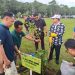 Wali Kota Jambi Maulana menanam Pohon Kenanga di Taman Cadika Hutan Kota Medan dalam rangkaian Rakernas XVIII APEKSI 2026.