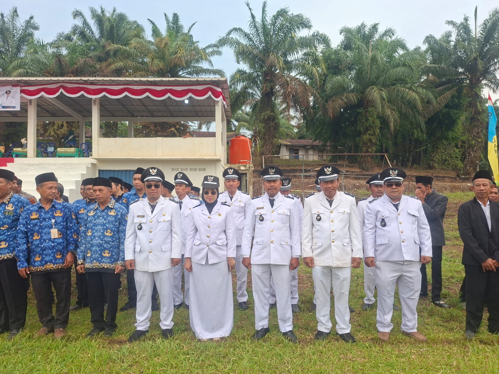 Momen Upacara HUT RI Ke-81 Di SP 2 Desa Lampisi Kecamatan Renah Mendaluh